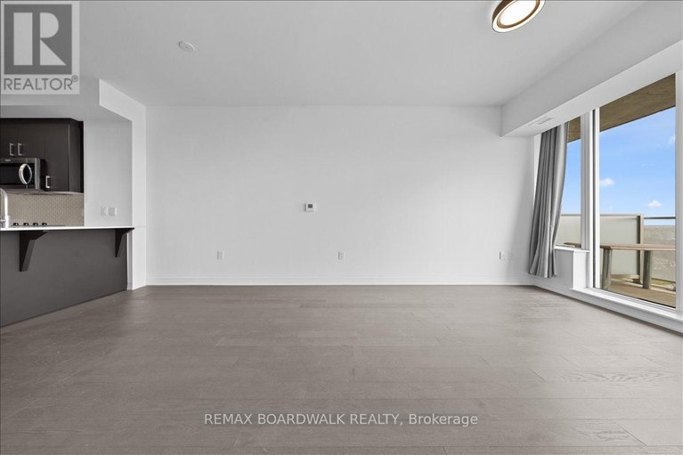 29646947/3705-805-carling-avenue/west-centre-town/ottawa/ontario/K1Z2K4_13