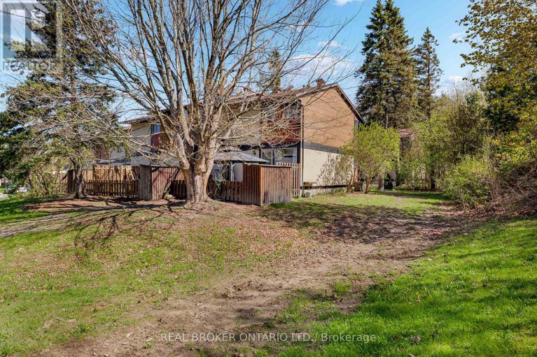 28306160/138-mcclintock-way/katimavik/ottawa/ontario/K2L2A4_18