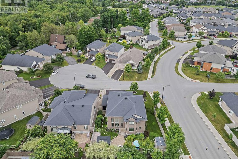 28607562/51-bridle-crest-court/bridlewood/ottawa/ontario/K2M0H5_50