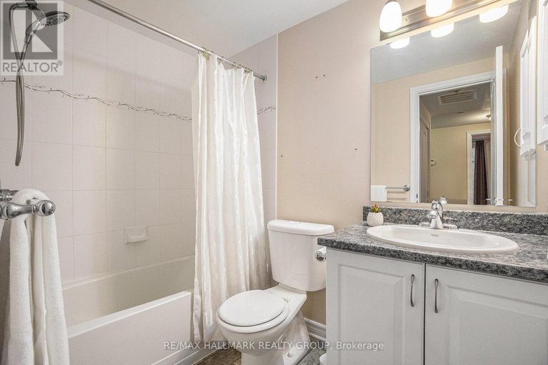 29123284/101-120-montblanc-private/convent-glen-north/ottawa/ontario/K1C0B1_21