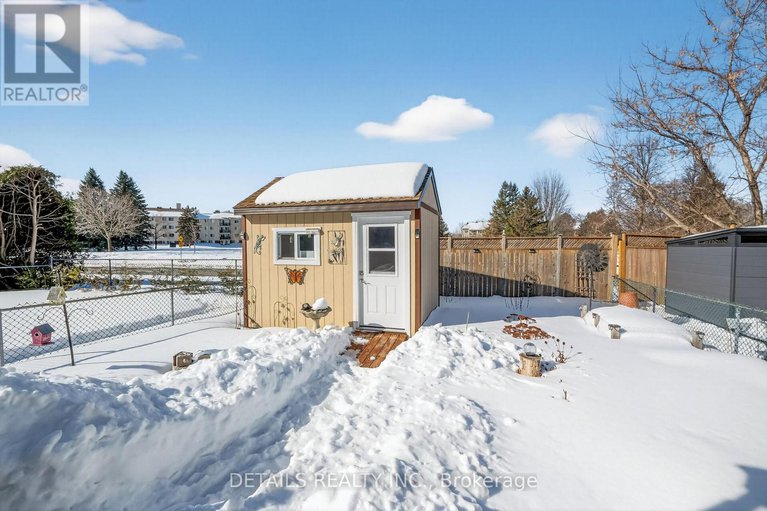 29397996/1029-avignon-court/orleans-wood/ottawa/ontario/K1C2N4_34