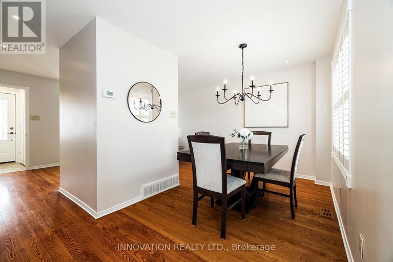 29480326/2751-massicotte-lane/emerald-woodssawmill-creek/ottawa/ontario/K1T3G9_7