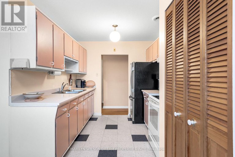 29314133/2422-magnus-avenue/hawthorne-meadows/ottawa/ontario/K1G1J8_13