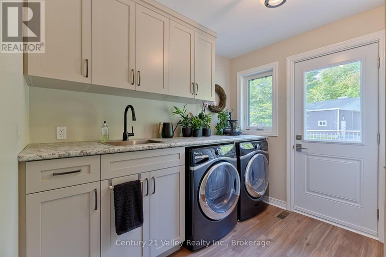 29363562/5421-carp-road/fitzroy-ward-south-east/ottawa/ontario/K0A2H0_48