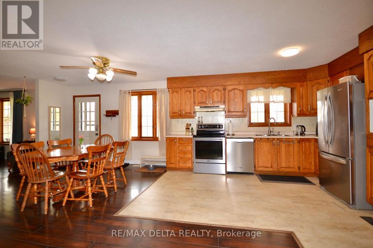 29619266/4001-champlain-street/clarencerockland-twp/clarence-rockland/ontario/K0A1E0_6