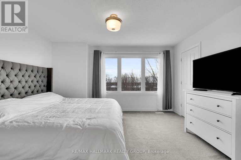 29294452/26-barn-swallow-private/riverside-southgloucester-glen/ottawa/ontario/K4M0H5_19