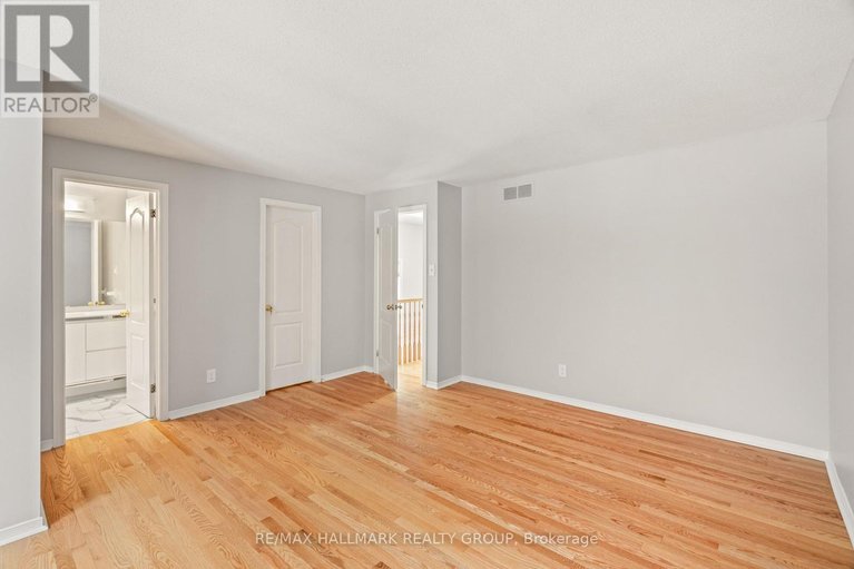 29537111/14-wrenwood-crescent/centrepointe/ottawa/ontario/K2G5V3_23