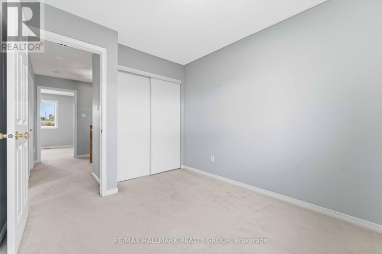 29024114/1072-brasseur-crescent/fallingbrookgardenway-south/ottawa/ontario/K4A5A1_35