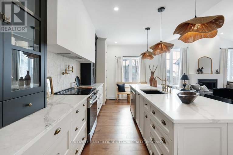 29348578/179-glenncastle-drive/carp/ottawa/ontario/K0A1L0_14