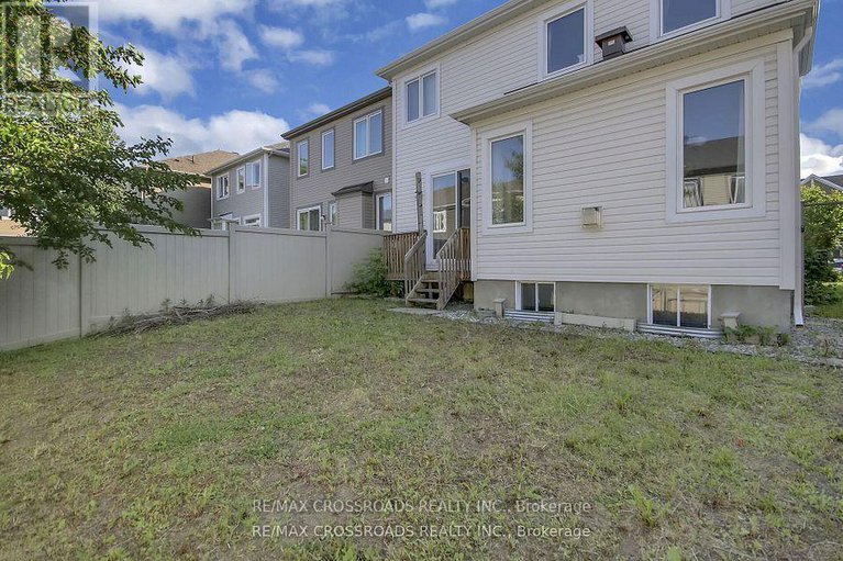 28601948/906-whimbrel-way/half-moon-bay/ottawa/ontario/K2J6C5_47