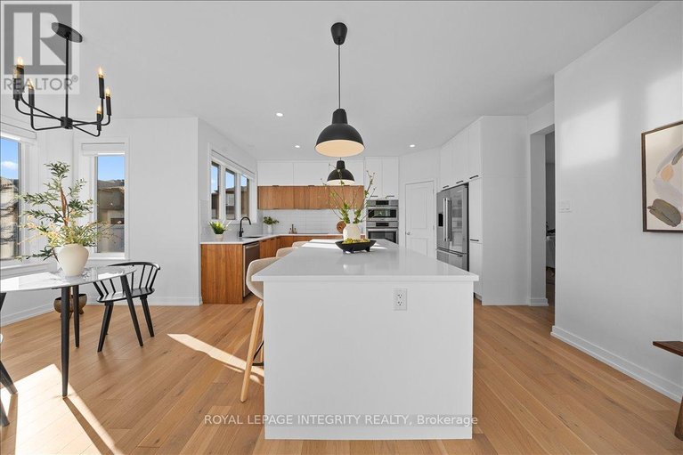 29650527/429-gidran-circle/emerald-meadowstrailwest/ottawa/ontario/K2V0P5_19