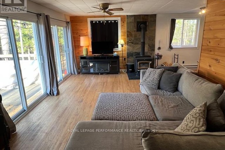 29656674/117-raycroft-peninsula/lanark-highlands-darling-twp/lanark-highlands/ontario/K0A3L0_6