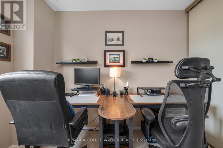 28806490/757-clearcrest-crescent/fallingbrookridgemount/ottawa/ontario/K4A3E7_28