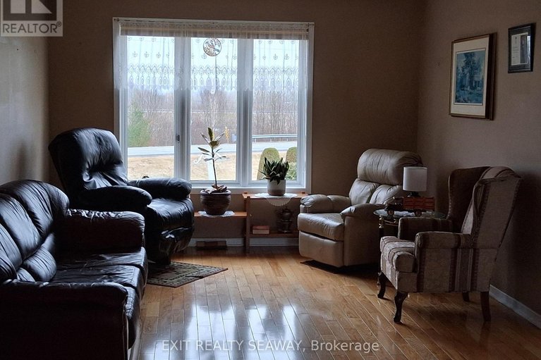 29541382/5514-county-road-16-road-n/iroquois/south-dundas/ontario/K0E1K0_16