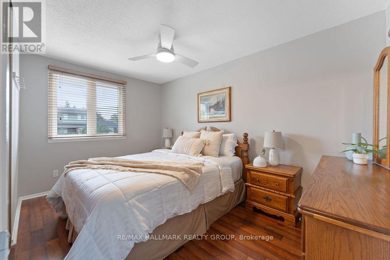 28907576/1570-marcoux-drive/bilberry-creekqueenswood-heights/ottawa/ontario/K1E2J9_24