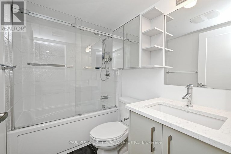28592646/568-knotridge-street/mer-bleuebradley-estatesanderson-park/ottawa/ontario/K1W0M2_23