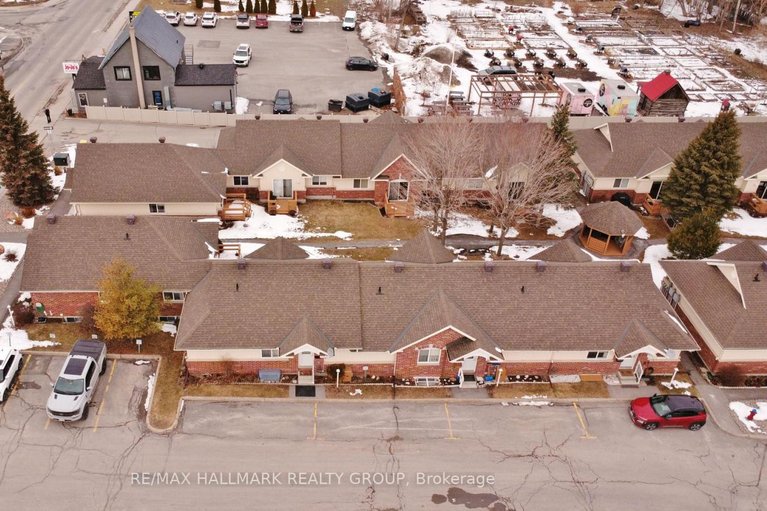 29541086/3-daphne-crescent/stittsville-south/ottawa/ontario/K2S1Y1_4