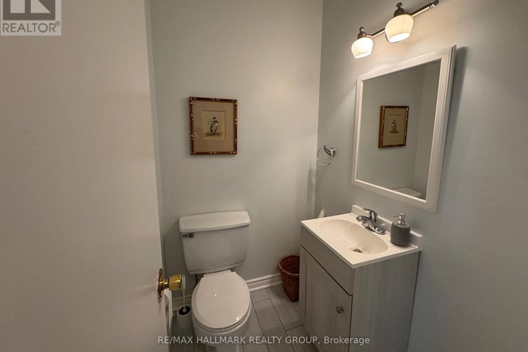 29682895/912-dynes-road-s/carleton-square/ottawa/ontario/K2C0G8_13