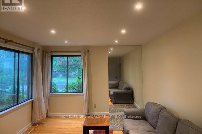28573155/787-raglan-avenue/elmvale-acres/ottawa/ontario/K1G1M3_5