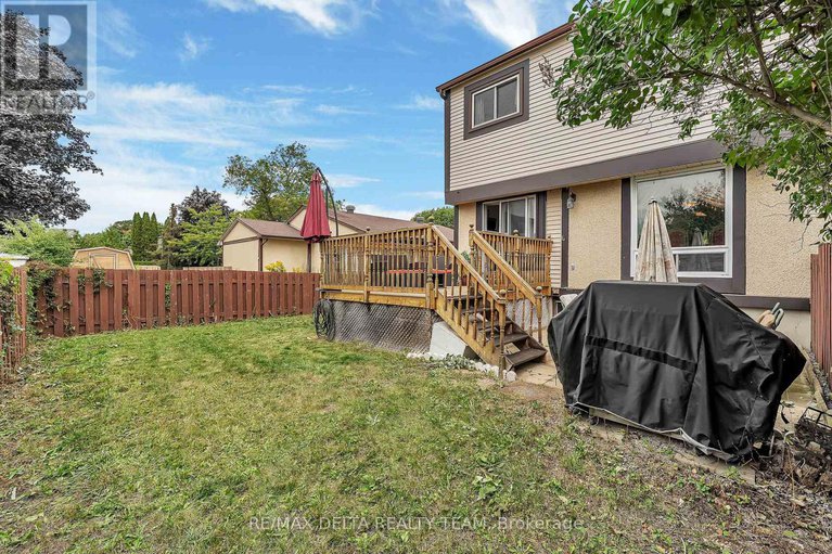 28904368/427-mockingbird-drive/chatelaine-village/ottawa/ontario/K1E2A8_36