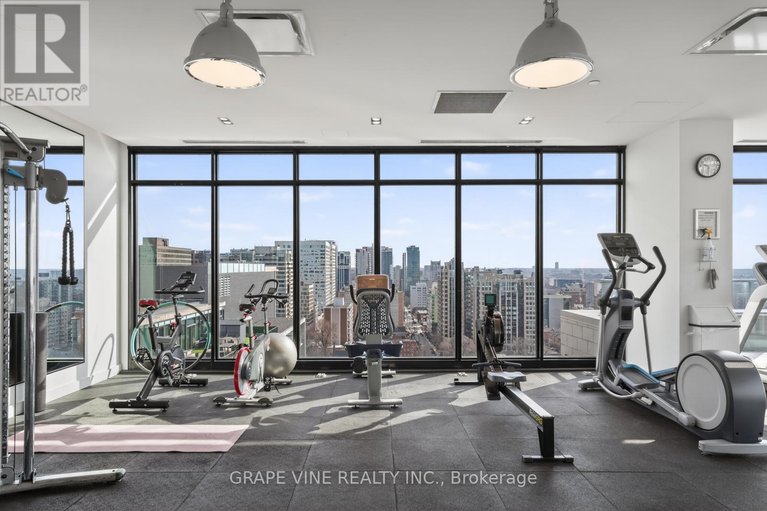 29591736/1010-255-bay-street/ottawa-centre/ottawa/ontario/K1R0C5_33