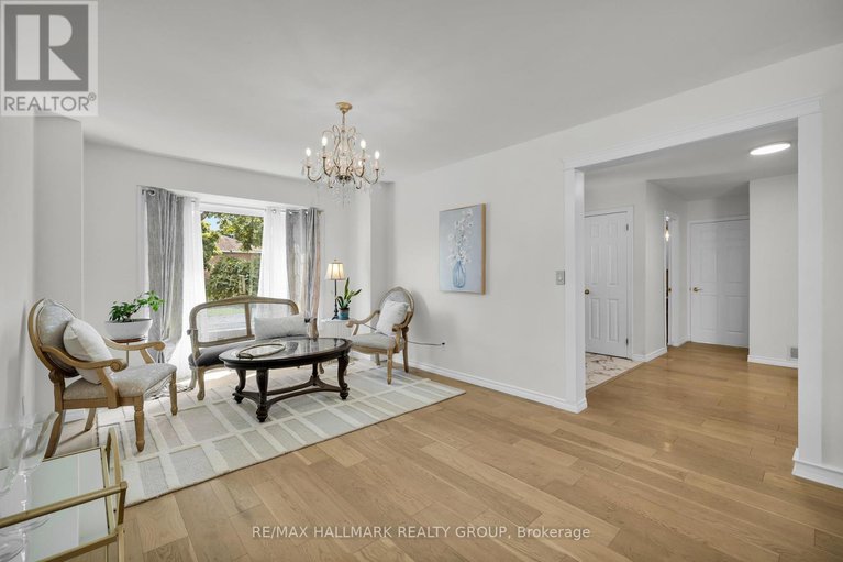 28625672/16-allenby-road/morgans-grantsouth-march/ottawa/ontario/K2K2H2_5