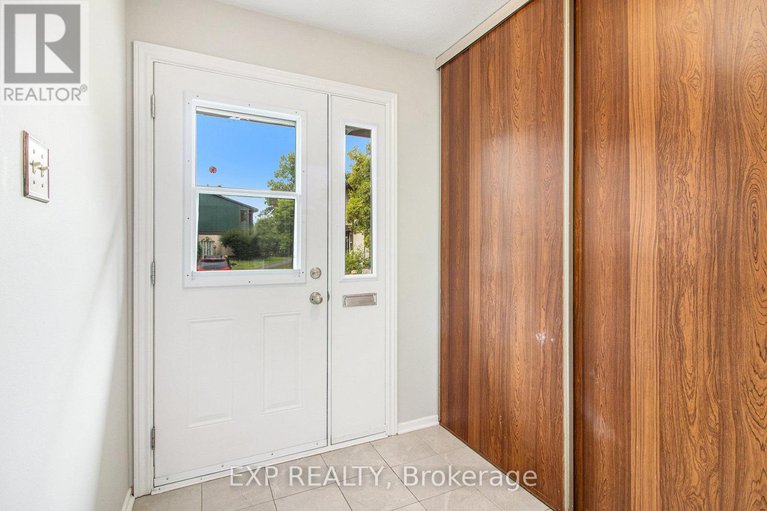 29115347/47-1687-meadowbrook-road/pineview/ottawa/ontario/K1B4W6_4