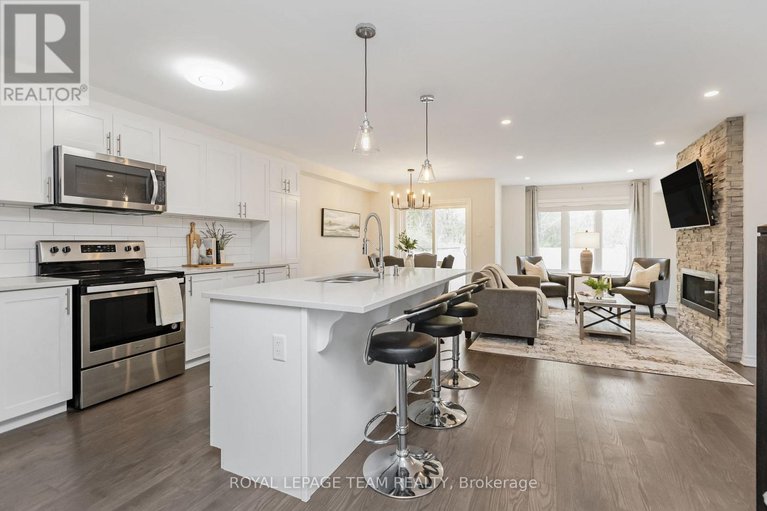 28283530/523-parade-drive/stittsville-south/ottawa/ontario/K2S0X8_6