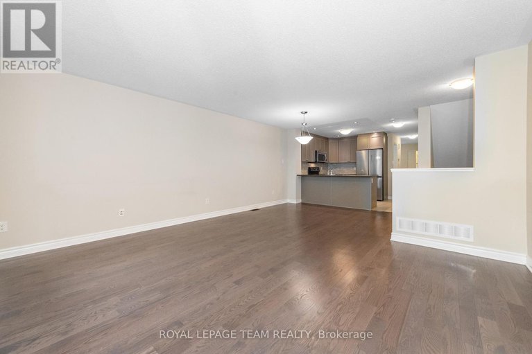 28869009/634-danaca-private/carson-meadows/ottawa/ontario/K1K2V7_14
