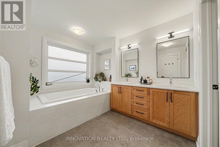 29604236/957-atrium-ridge/riverside-southgloucester-glen/ottawa/ontario/K4M0P3_23