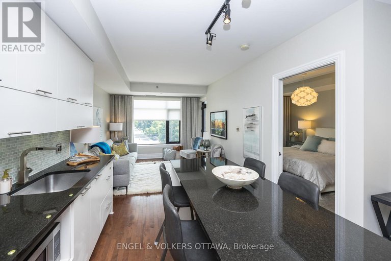 28625165/319-808-bronson-avenue/dows-lake/ottawa/ontario/K1S5A4_11