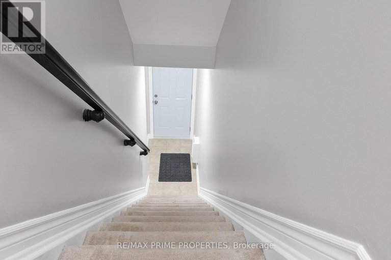 29217498/166-bluestone-private/avalon-west/ottawa/ontario/K4A0X7_4