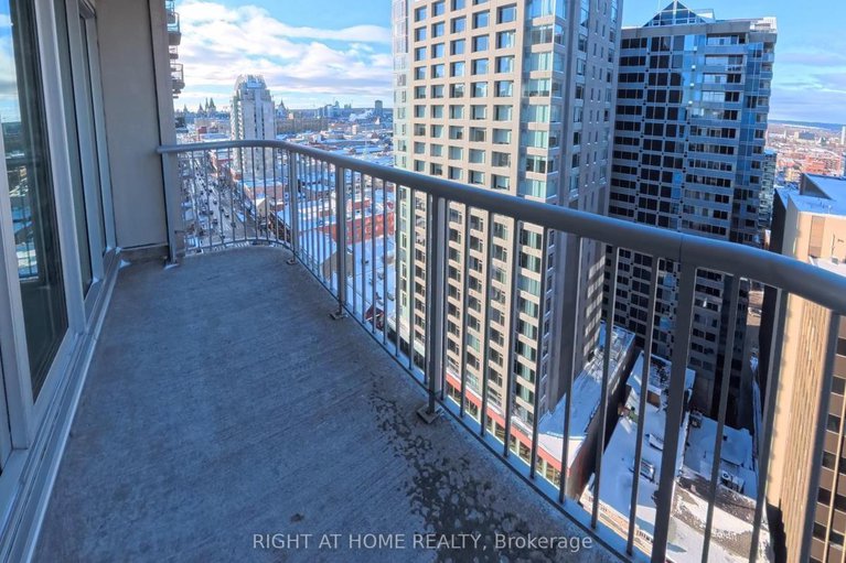 29185277/1901-234-rideau-street/sandy-hill/ottawa/ontario/K1N0A9_22