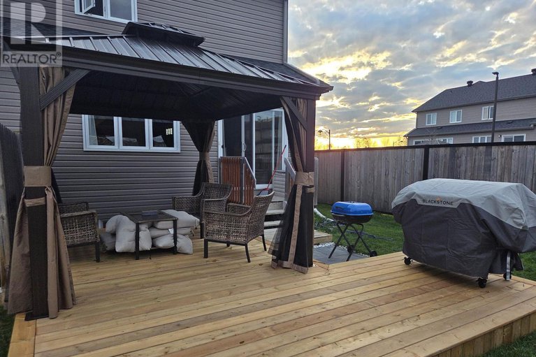 29414460/2424-marble-crescent/town-of-rockland/clarence-rockland/ontario/K4K1P6_45