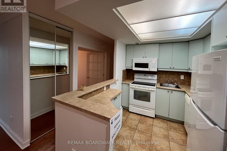 29597974/403-555-brittany-drive/viscount-alexander-park/ottawa/ontario/K1K4C5_3