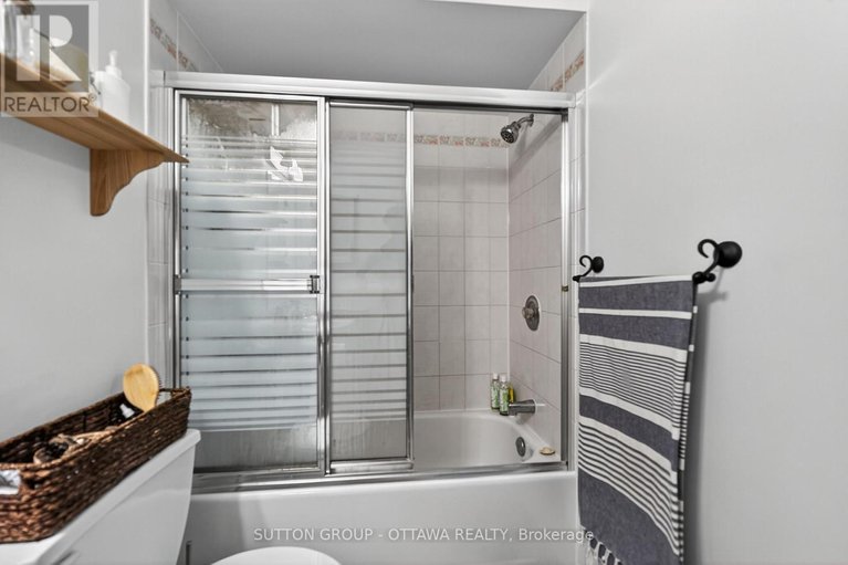 29138836/1473-launay-avenue/fallingbrookpineridge/ottawa/ontario/K4A3R9_26