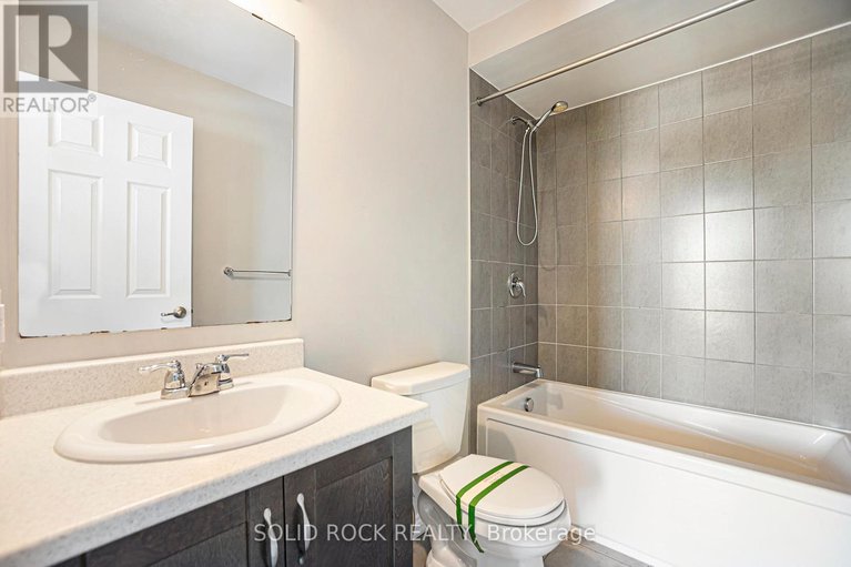 27859522/42-150-walleye-private-w/half-moon-bay/ottawa/ontario/K2J6R2_19