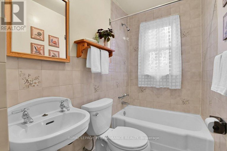 29045604/250-fourth-avenue/glebe/ottawa/ontario/K1S2M1_7