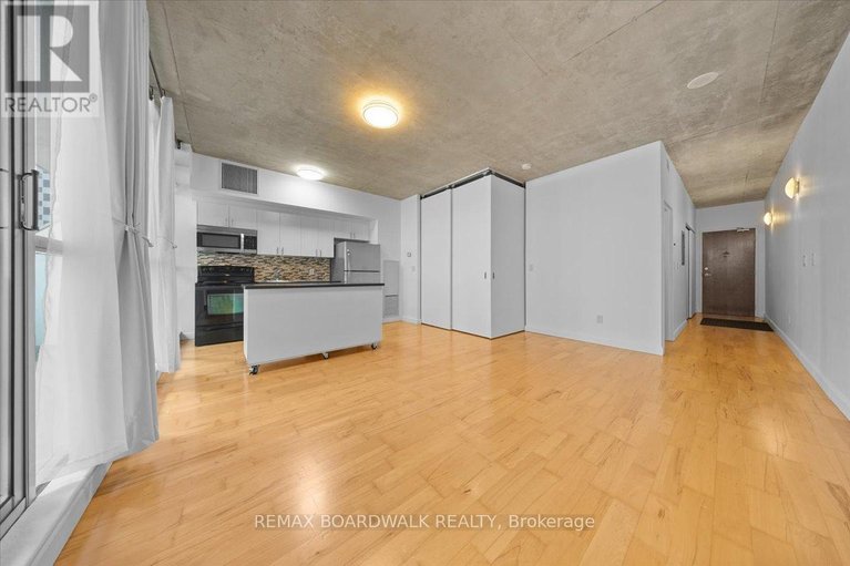 29579530/201-179-george-street/lower-townbyward-market/ottawa/ontario/K1N1J8_3