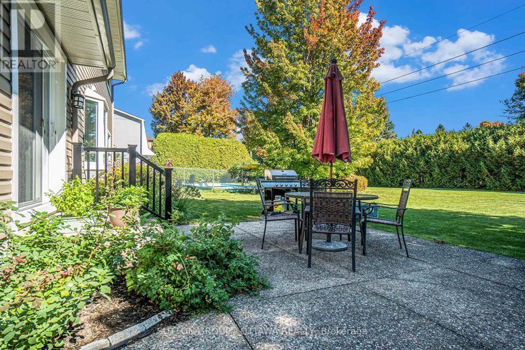 29227588/265-mcclellan-road/arlington-woods/ottawa/ontario/K2H8N7_39