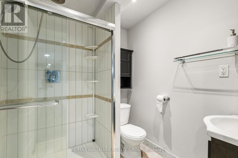 29595635/340-stoneway-drive/barrhaven-east/ottawa/ontario/K2G6G8_33