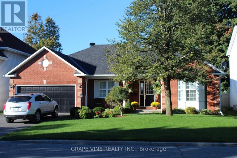 29608378/28-delamere-drive/stittsville-central/ottawa/ontario/K2S1G7_29