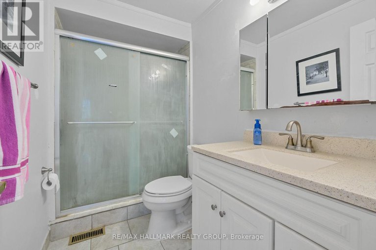 28678451/1089-barwell-avenue/fairfield-heights/ottawa/ontario/K2B8H4_29