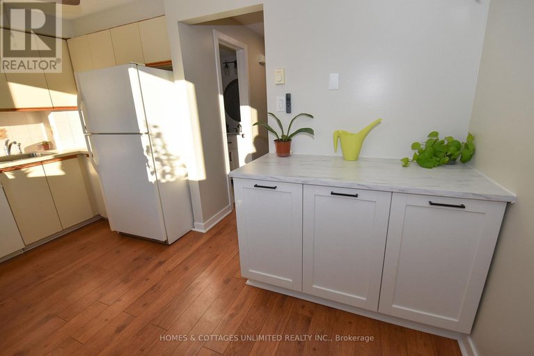 29410671/6750-b-jeanne-darc-boulevard-n/convent-glen-north/ottawa/ontario/K1C6E9_34