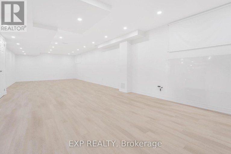 29270586/1157-elmlea-drive/beacon-hill-south/ottawa/ontario/K1J6W1_27