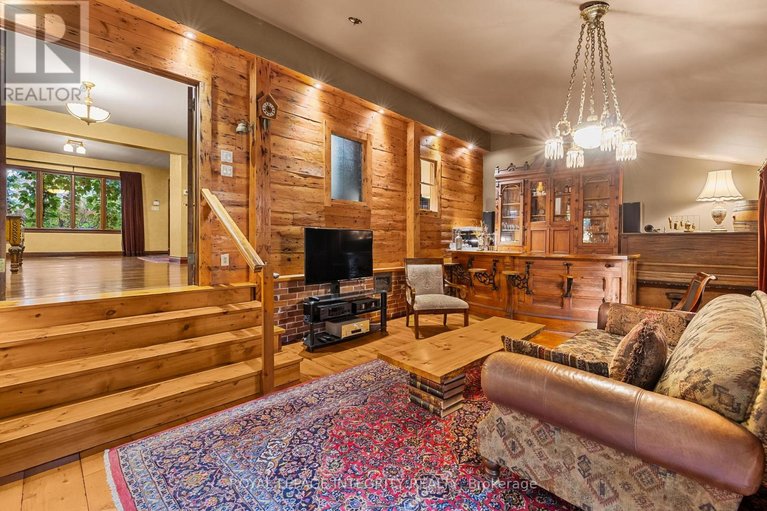 29552418/3565-albion-road/sawmill-creektimbermill/ottawa/ontario/K1T1A2_14