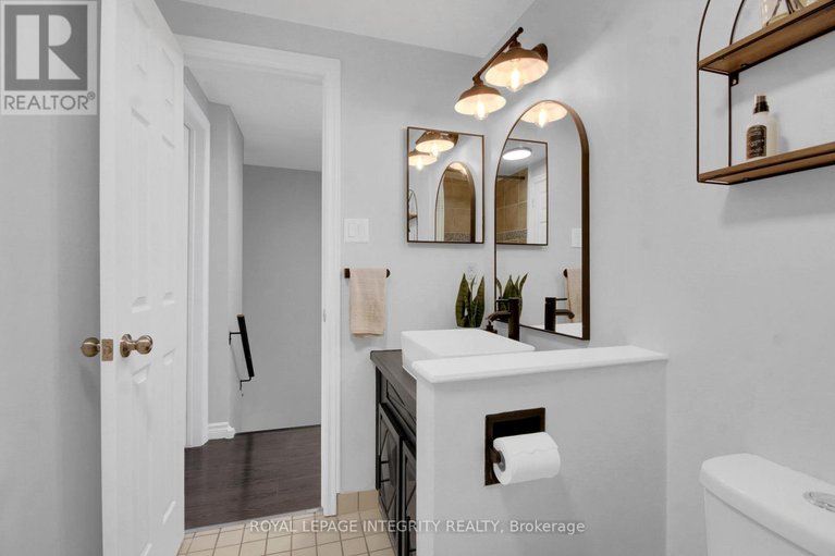 29651789/22-135-castlefrank-road/glencairnhazeldean/ottawa/ontario/K2L2Y2_31