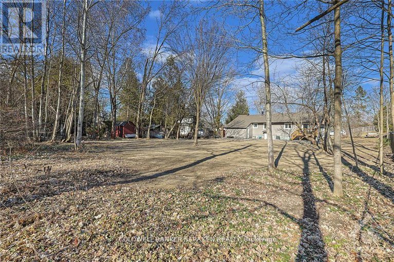 28872304/16-turtleback-way/stittsville-south/ottawa/ontario/K2S1P6_23