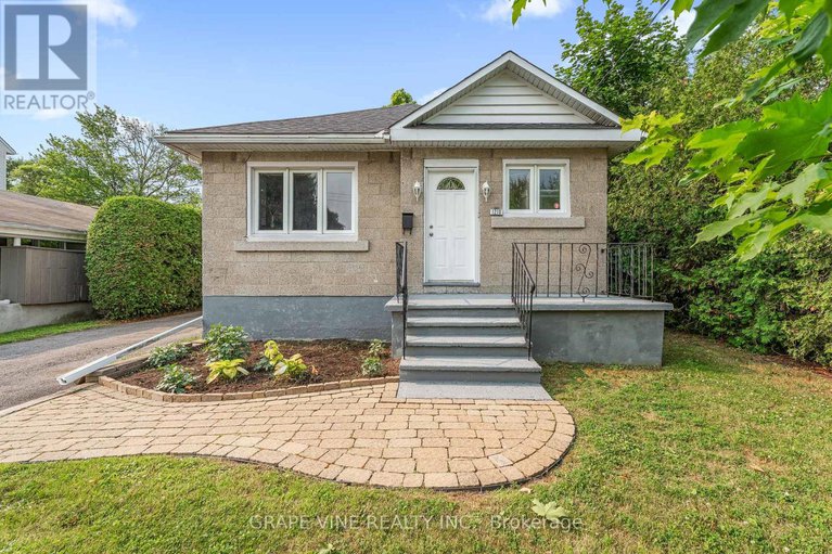 28554989/1210-erie-avenue/ridgemont/ottawa/ontario/K1V6G6_2