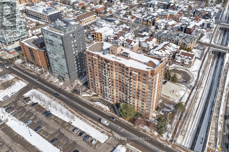 29430525/1403-215-parkdale-avenue/mechanicsville/ottawa/ontario/K1Y4T8_44